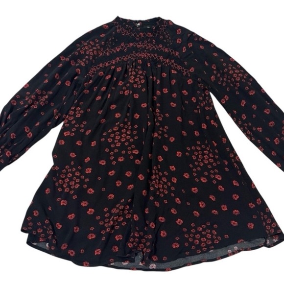Free People Mini Dress Tunic Floral Print Long‎ Sleeve Smocked Neck Black Size S - Picture 1 of 10